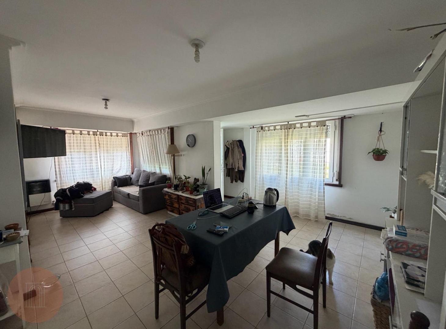 Foto de EN VENTA- Casa en block en barrio Las Avenidas, imagen 4