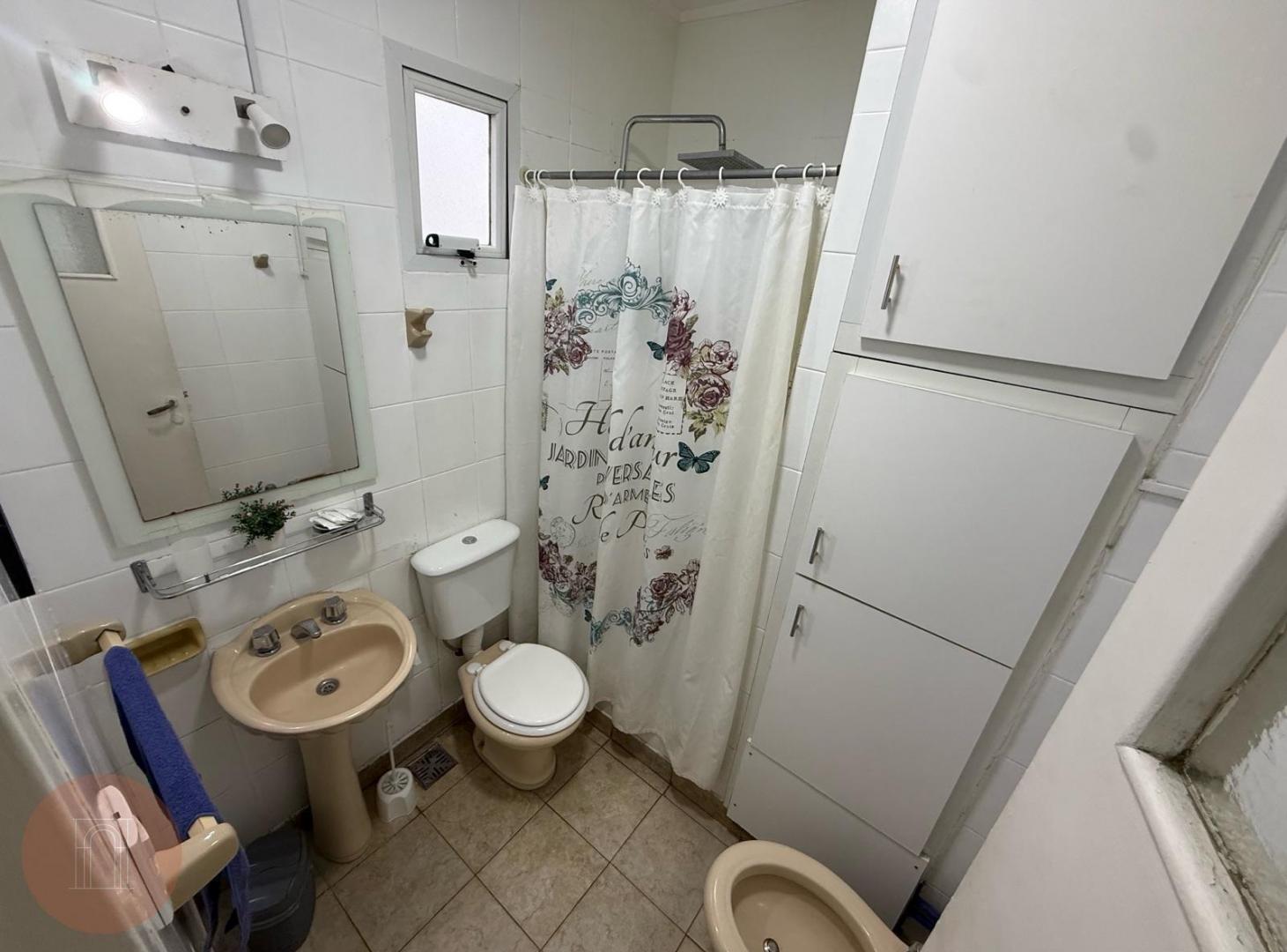 Foto de EN VENTA- Departamento 3 ambientes amoblado Zona Centro, imagen 1