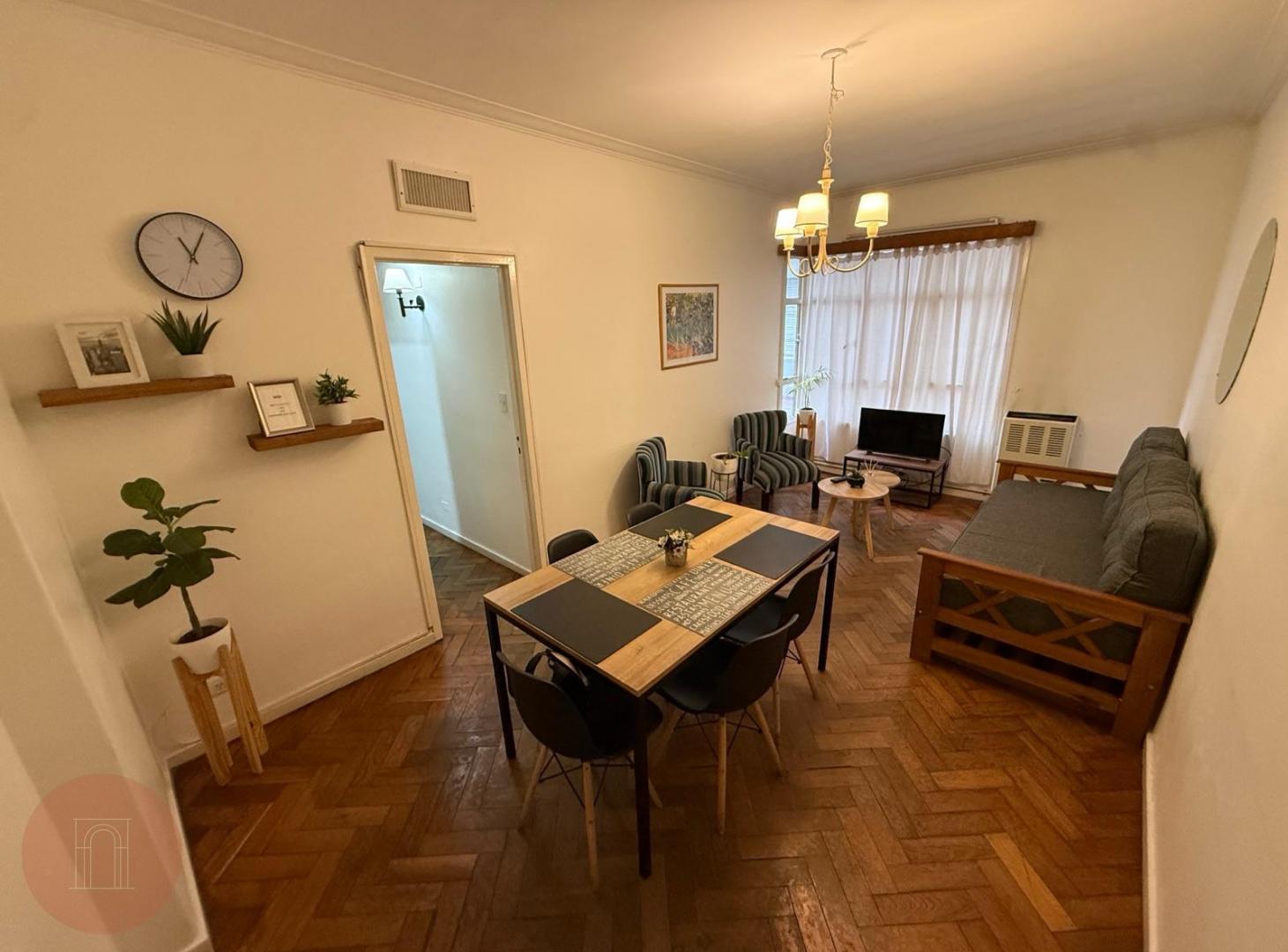 Foto de EN VENTA- Departamento 3 ambientes amoblado Zona Centro, imagen 2