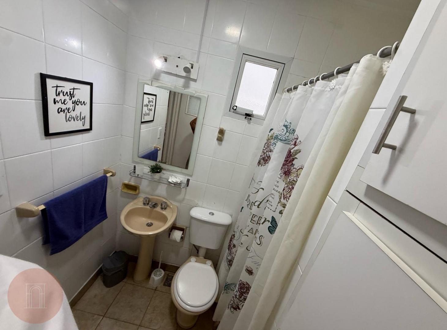 Foto de EN VENTA- Departamento 3 ambientes amoblado Zona Centro, imagen 5