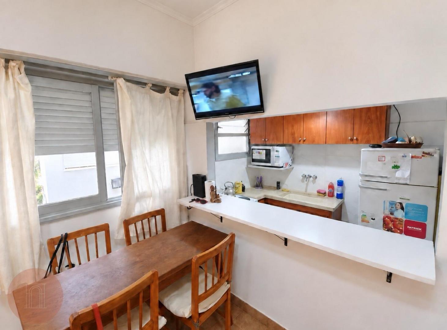 Foto de ALQUILER 24 MESES- Departamento de 2 ambientes zona Guemes, imagen 1