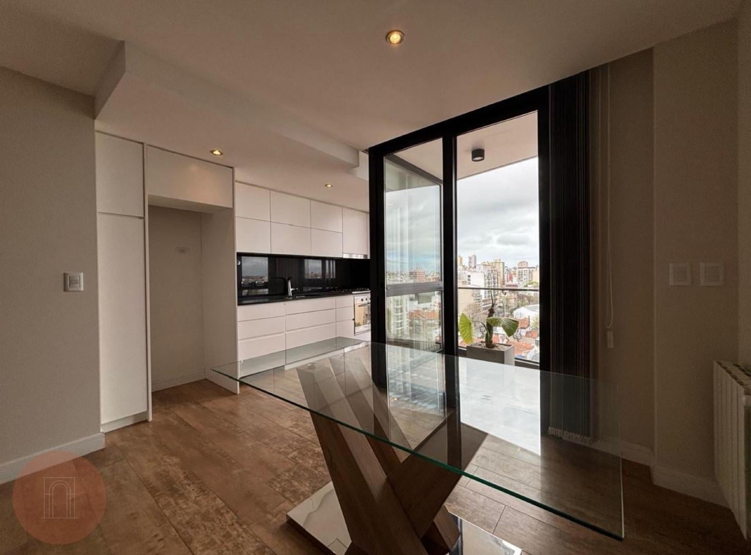 Foto de EN VENTA- Semipiso de 2 ambientes al frente con cochera Zona Plaza Mitre, imagen 2