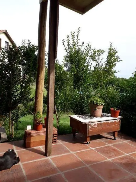 Chalet 3 amb. 130m2 cub. 1260 m2 lote. Quincho. Piscina. Sierra de los Padres. 4