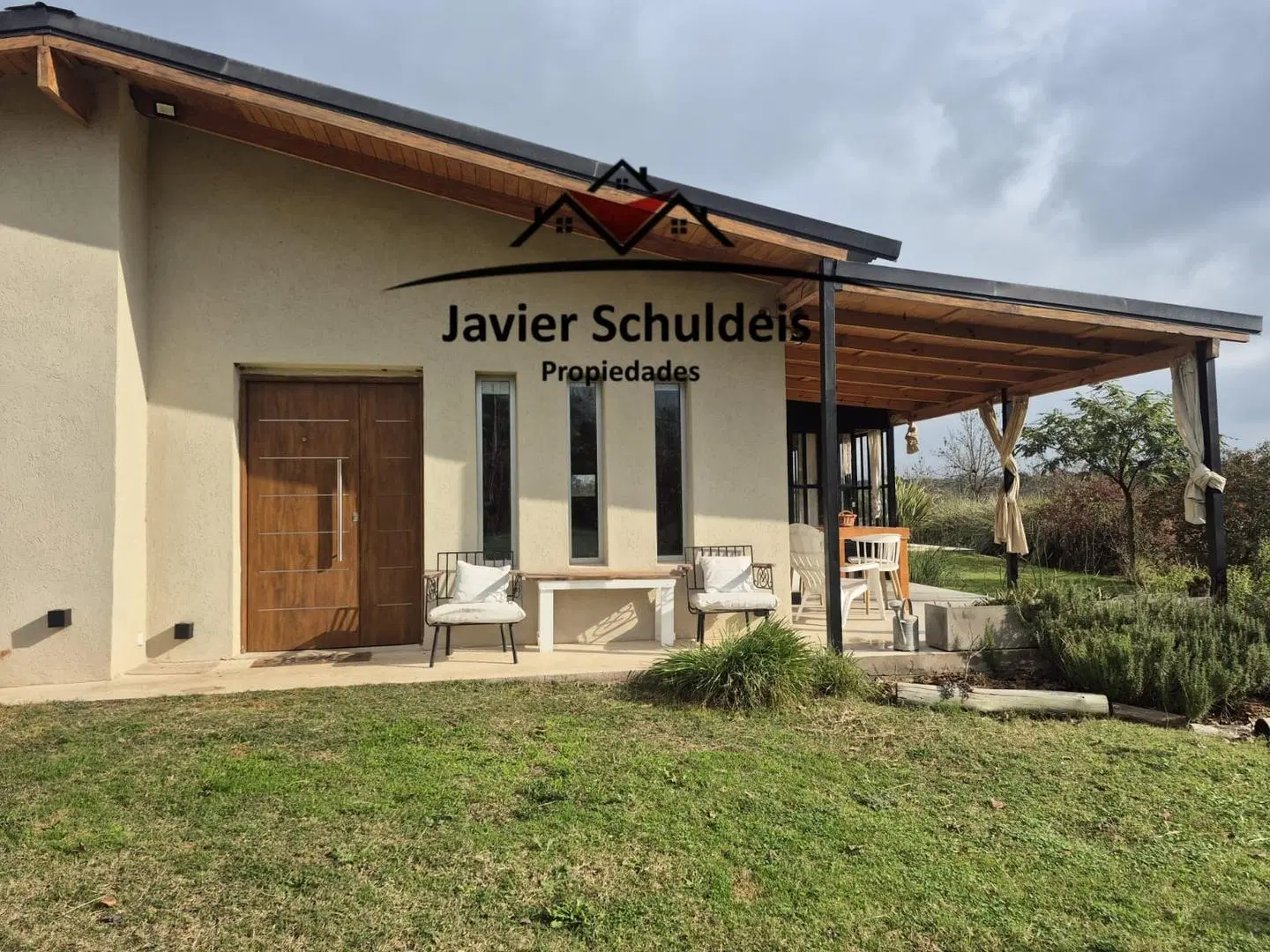 Altamira, linda chacra de 9820m2 4