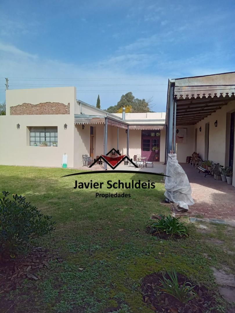 Foto de Casona antigua totalmente refaccionada, lote de 3000m2.!, imagen 2