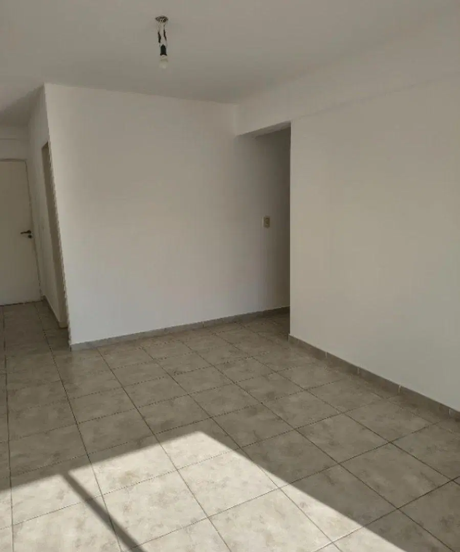 Departamento en alquiler excelente ubicación en HAEDO 2