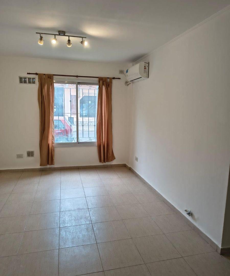 Foto de Departamento 2 ambientes PB con terraza propia, imagen 2