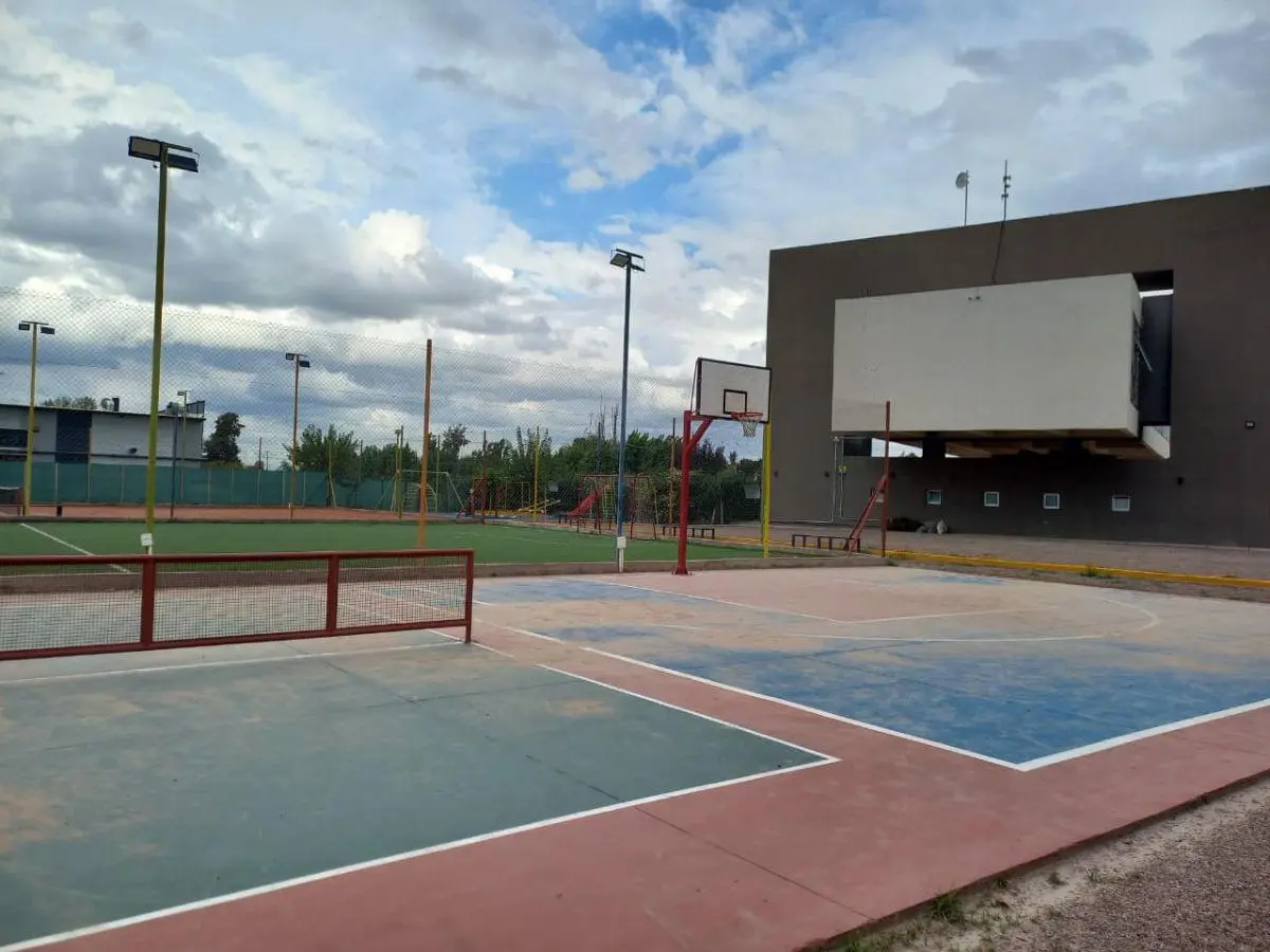 VENTA CASA A ESTRENAR EN 3 MESES - BARRIO PRIVADO ALMA GARDENIA - MAYOR DRUMMOND, LUJAN DE CUYO - 2