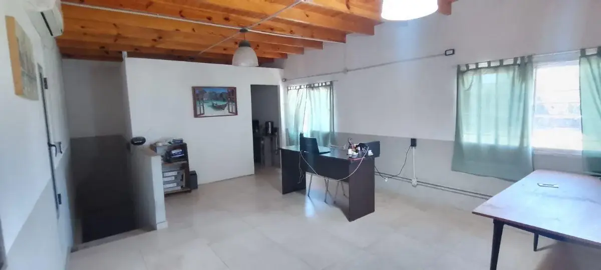 GALPÓN EN VENTA / ALQUILER – BERAZATEGUI 4