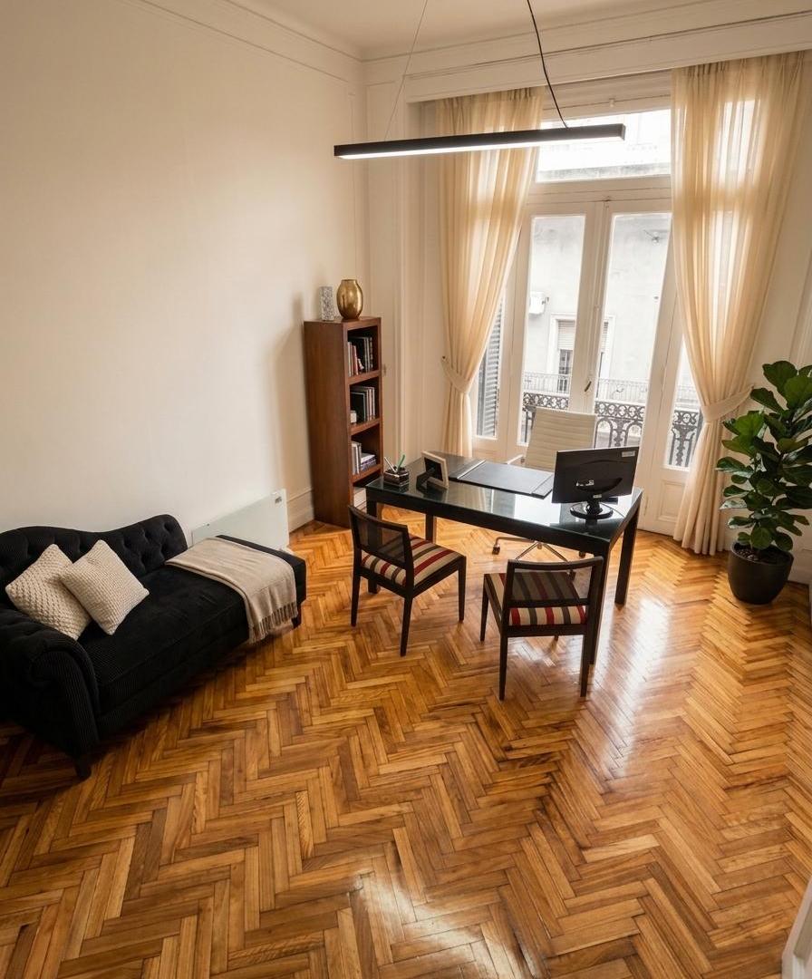 Foto de DUEÑO VENDE EXCLUSIVO 4 AMBIENTES | EDIFICIO HISTÓRICO |, imagen 3