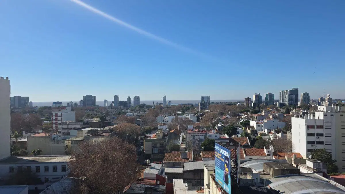 FLORIDA Av. Maipú.EXCELETE UBICACIÓN 3 ambientes amplios y luminosos.Gran vista al río 8