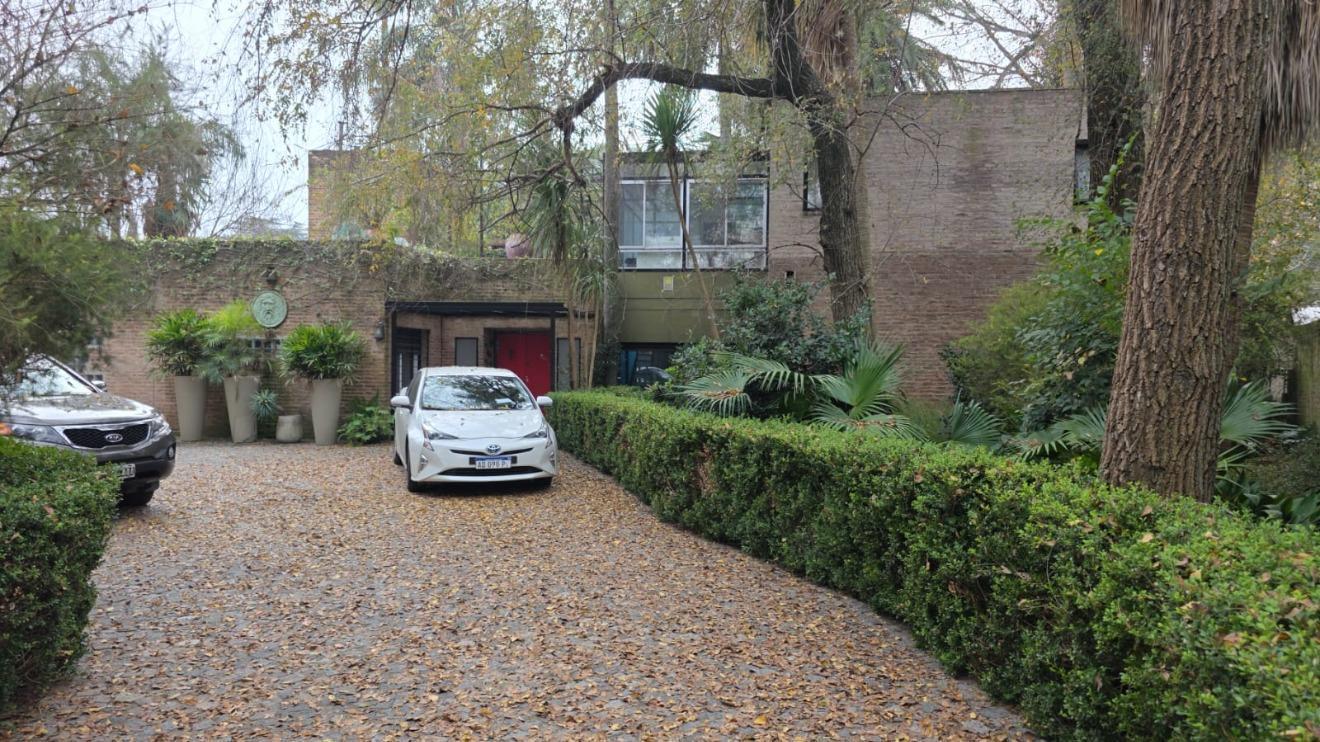 Casa Quinta En Tortuguitas De 6 Ambientes | 2 Suites, Pileta, Jardín Y Cochera