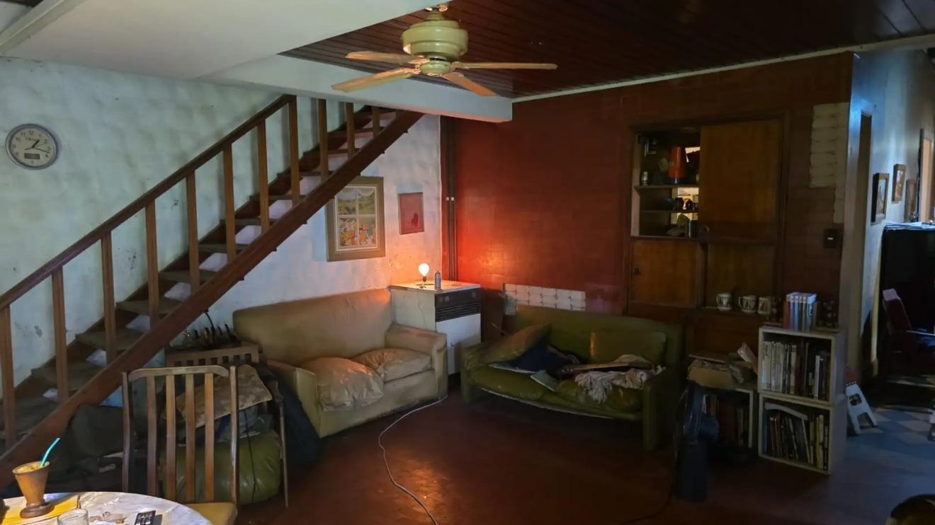 Foto de Casa De Estilo Neocolonial Con 6 Ambientes (Jardín, Quincho Y Cochera), imagen 5