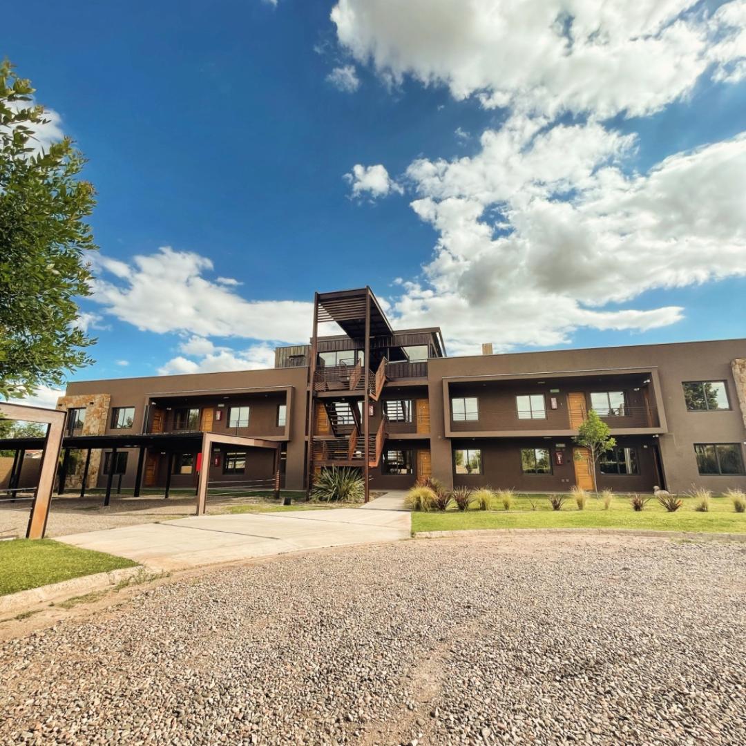 NOBLE Servicios Inmobiliarios ALQUILA DEPARTAMENTOS AMOBLADOS en Complejo LA CAVA