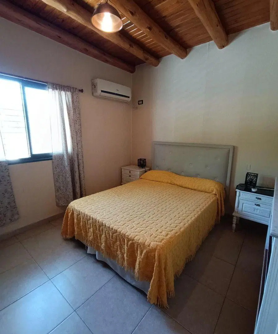 NOBLE Servicios Inmobiliarios ALQUILA excelente Duplex totalmente amoblado. 2