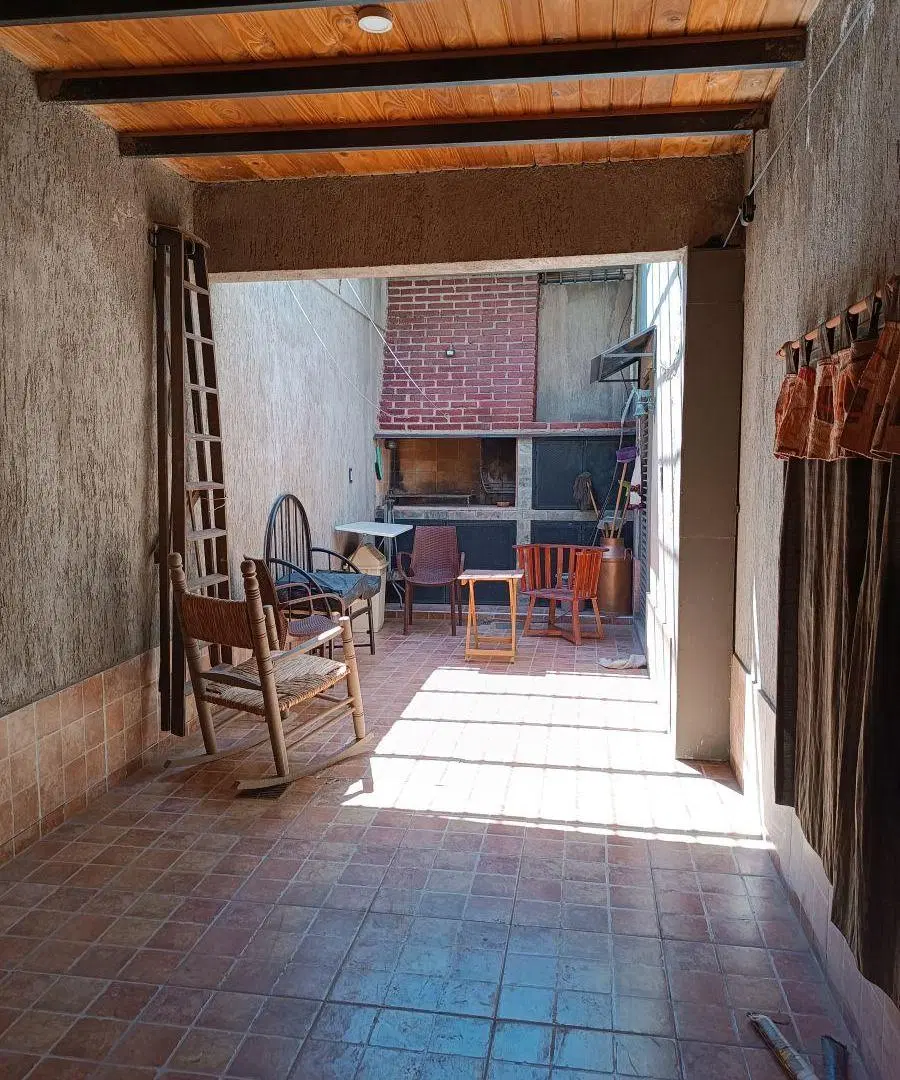 NOBLE Servicios Inmobiliarios ALQUILA excelente Duplex totalmente amoblado. 5