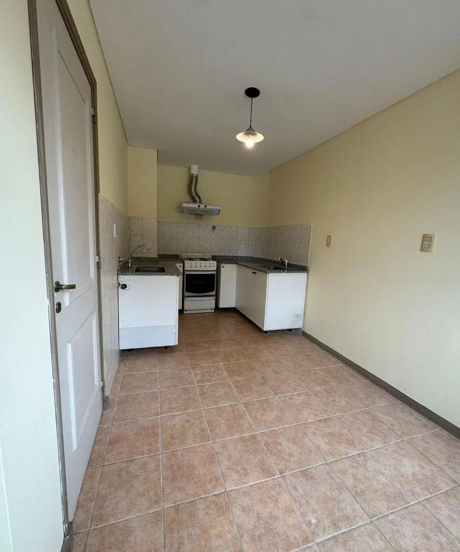 NOBLE Servicios Inmobiliarios VENDE departamento totalmente reciclado, en Godoy Cruz. 5