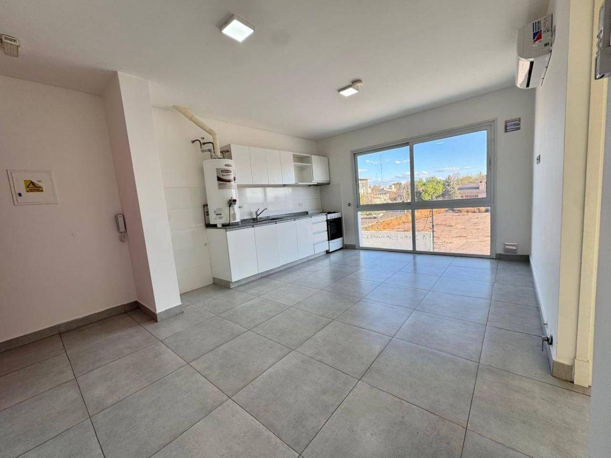 Foto de Departamento en alquiler en Luján de Cuyo, imagen 3
