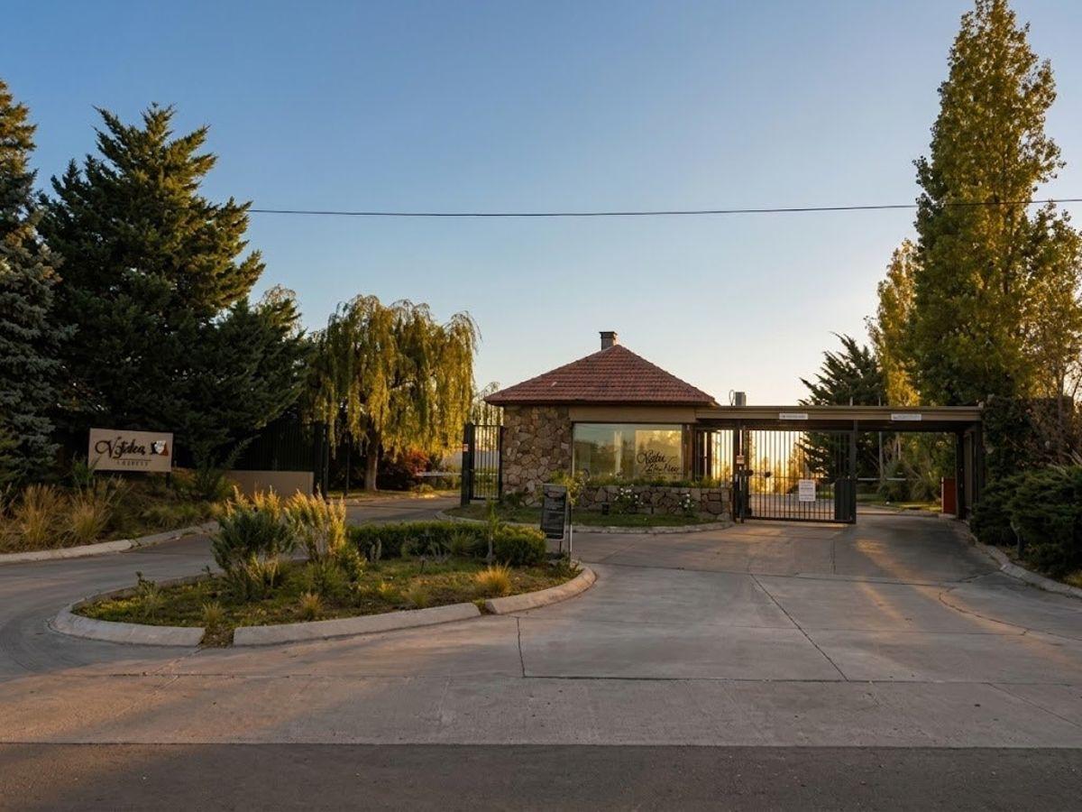 Foto de Terreno / Lote en venta de 1200m2 ubicado en Las Compuertas, imagen 1