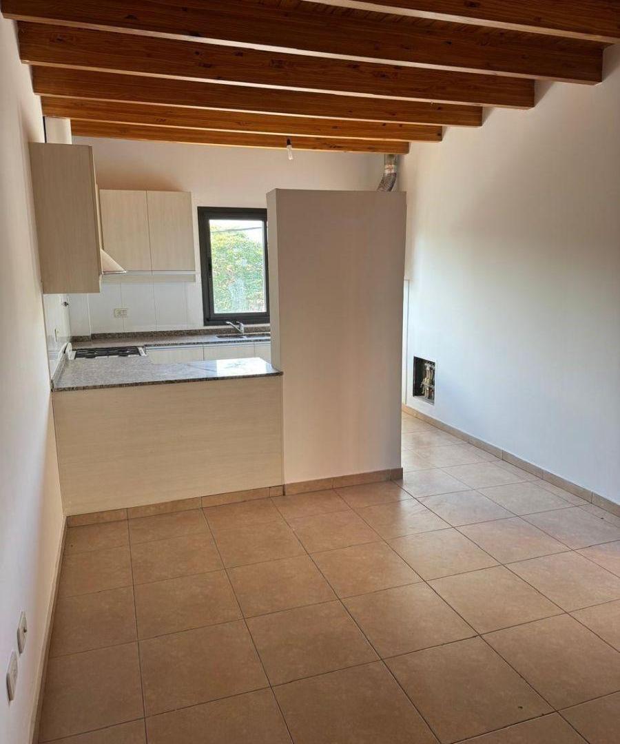 Foto de Departamento en venta c/ cochera en Villa Nueva, imagen 3