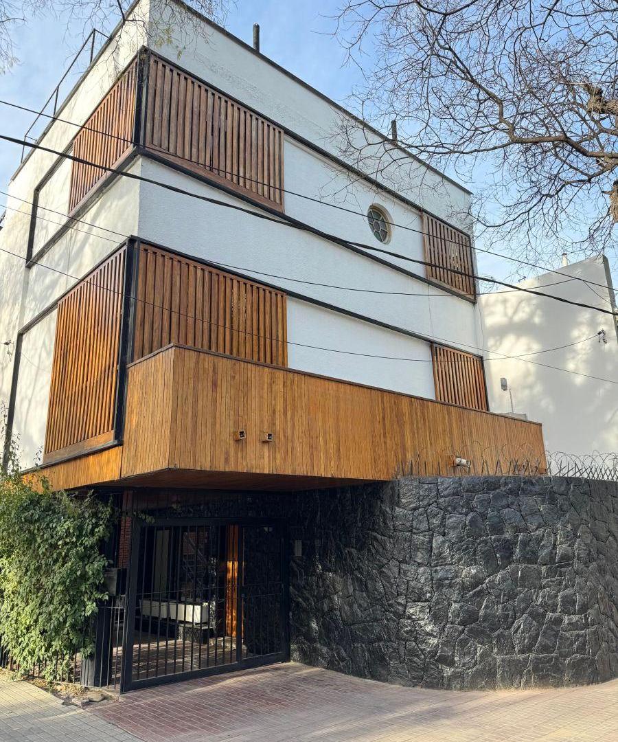 Foto de Casa en venta c/ cochera en 5.ª Sección Residencial Sur, imagen 1