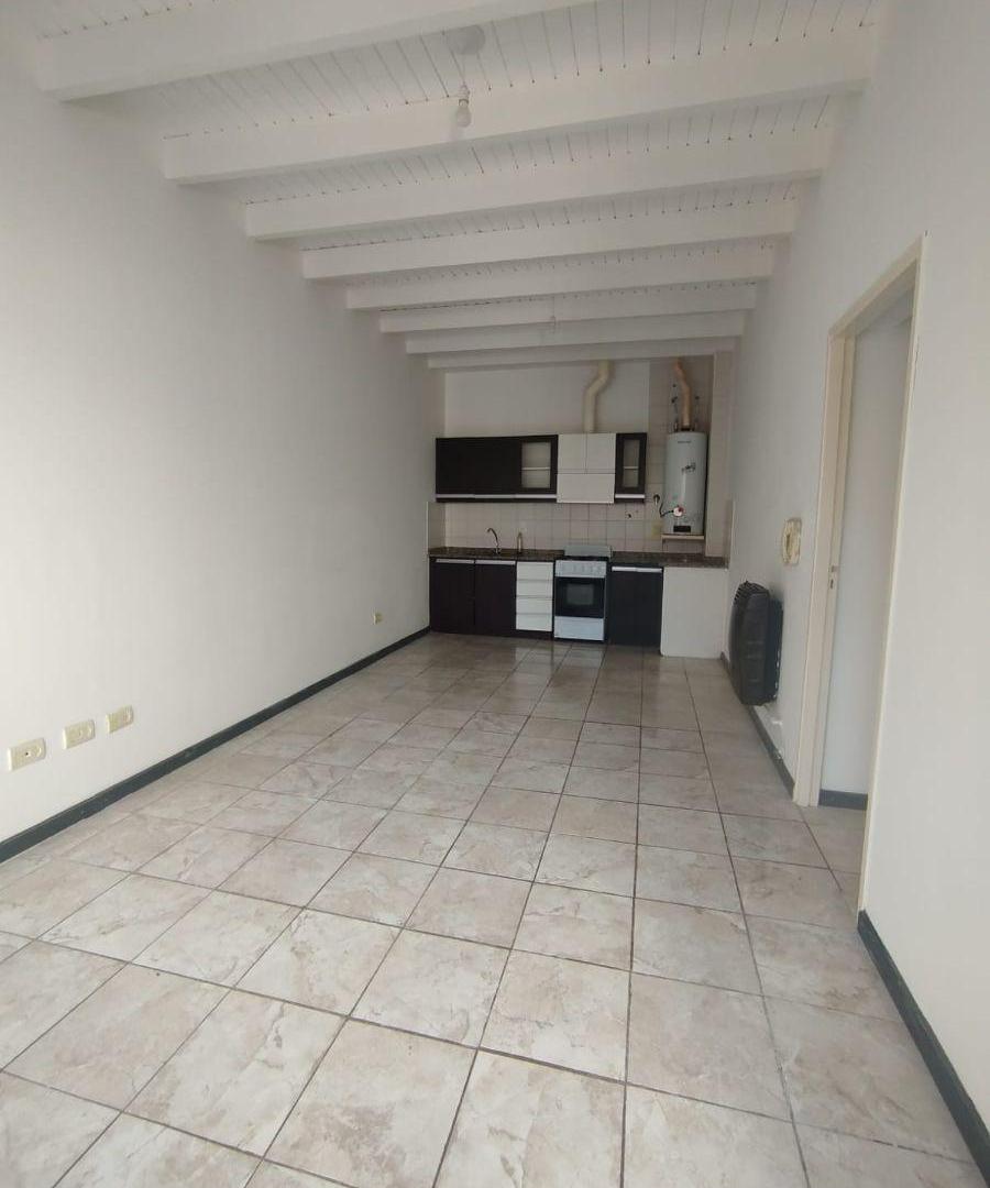 Foto de Capital Prop Alquila Departamento Calle Italia 78 Godoy Cruz, imagen 3