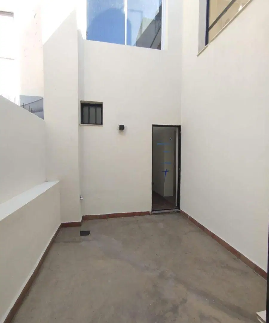 Capital Prop ALQUILA Amplio Departamento 5