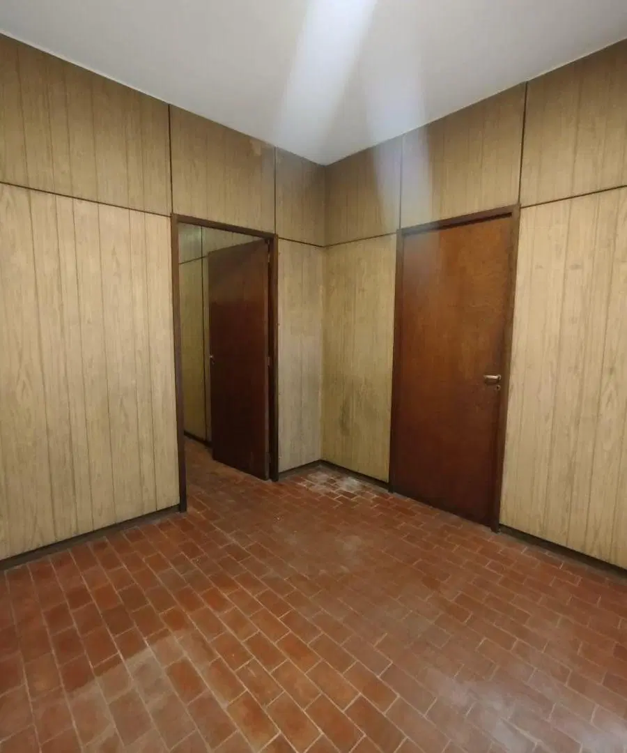 Capital Porp Alquila Salón Comercial con Oficinas 5