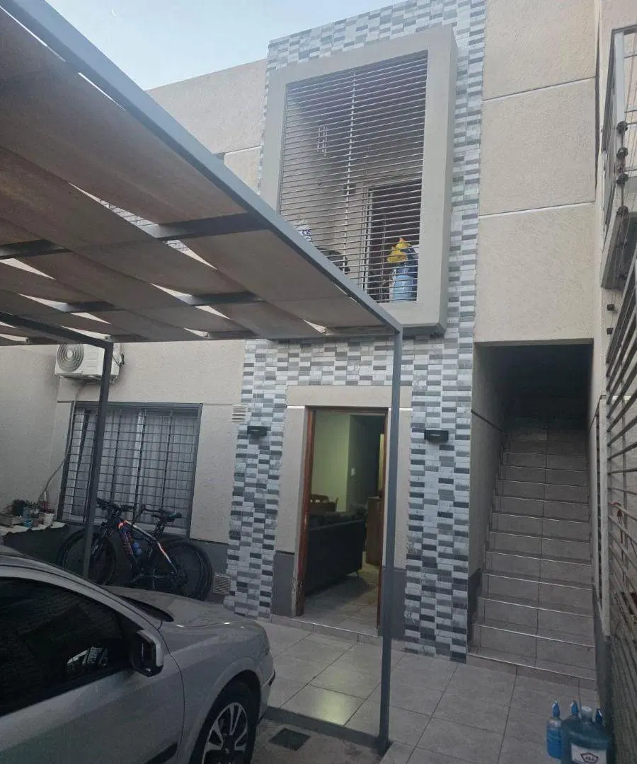 Capital Prop. Alquila Departamento Planta Baja en Barrio Chilcani, Guaymallen 3
