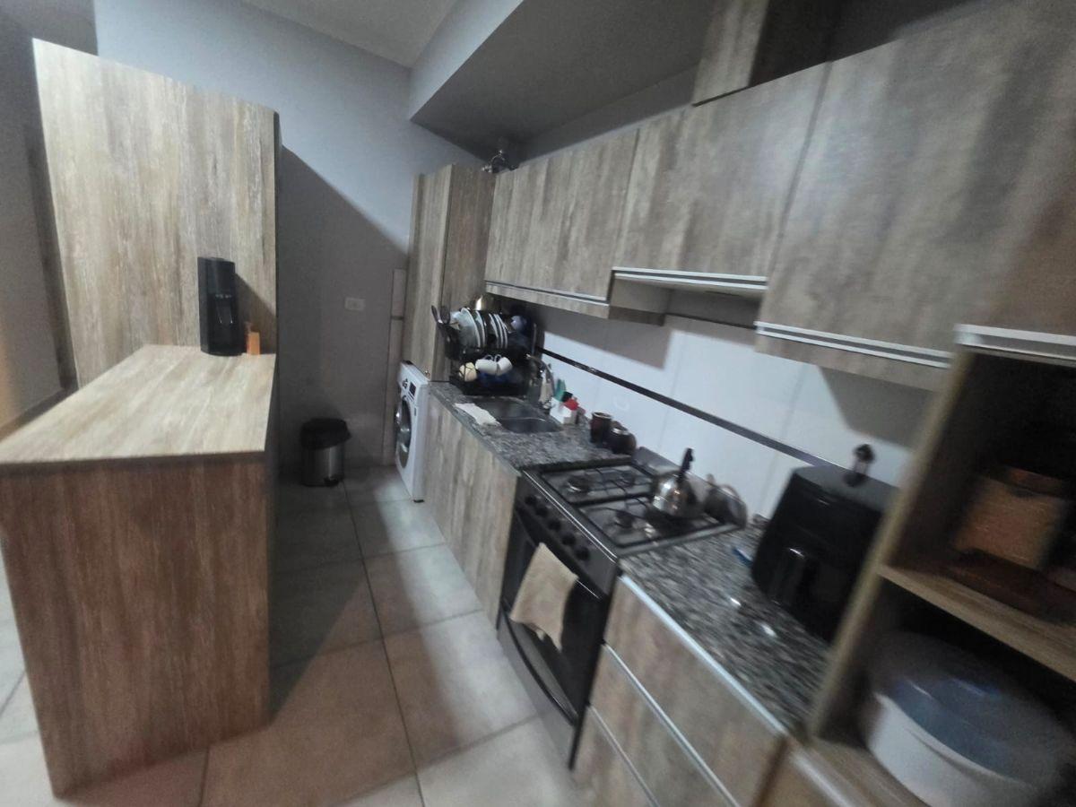 Foto de CAPITAL PROP! ALQUILA (JIG) Departamento Planta Baja en Barrio, imagen 3