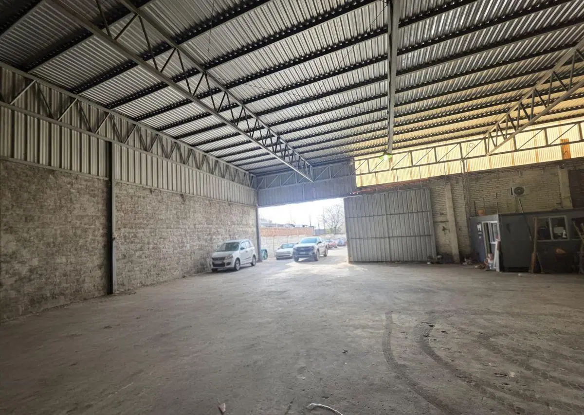 Capital Prop Alquila Gran Galpón, Calle Alsina antes de Maza, Gutiérrez Maipu 3