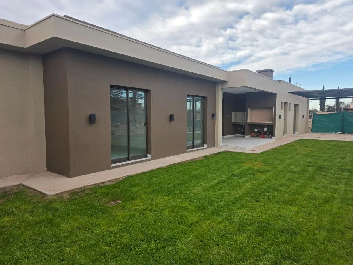 Capital Prop Vende Casa a estrenar en barrio Yrigoyen, Gutiérrez Maipu 5