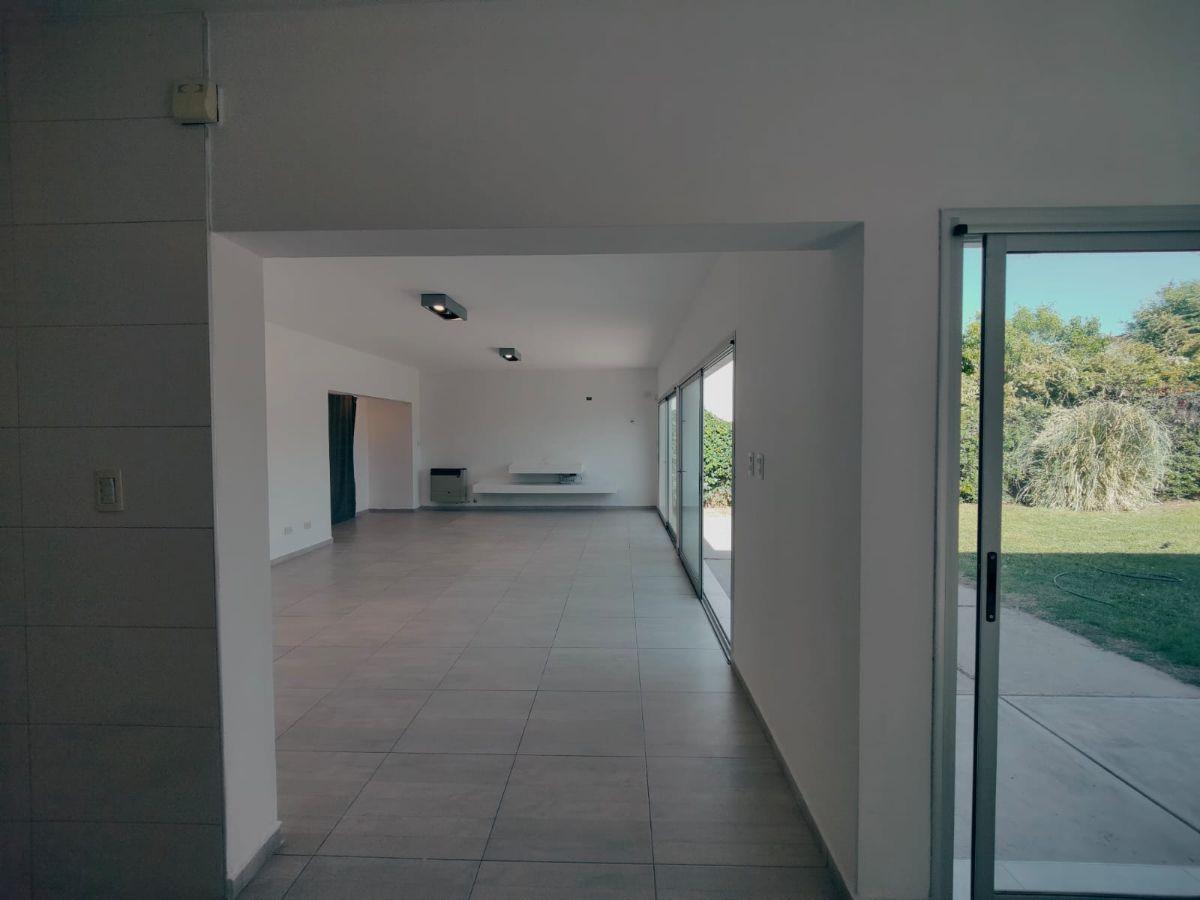 Foto de Capital Prop Vende Casa Barrio Terrazas de Chacras (Mau), imagen 2