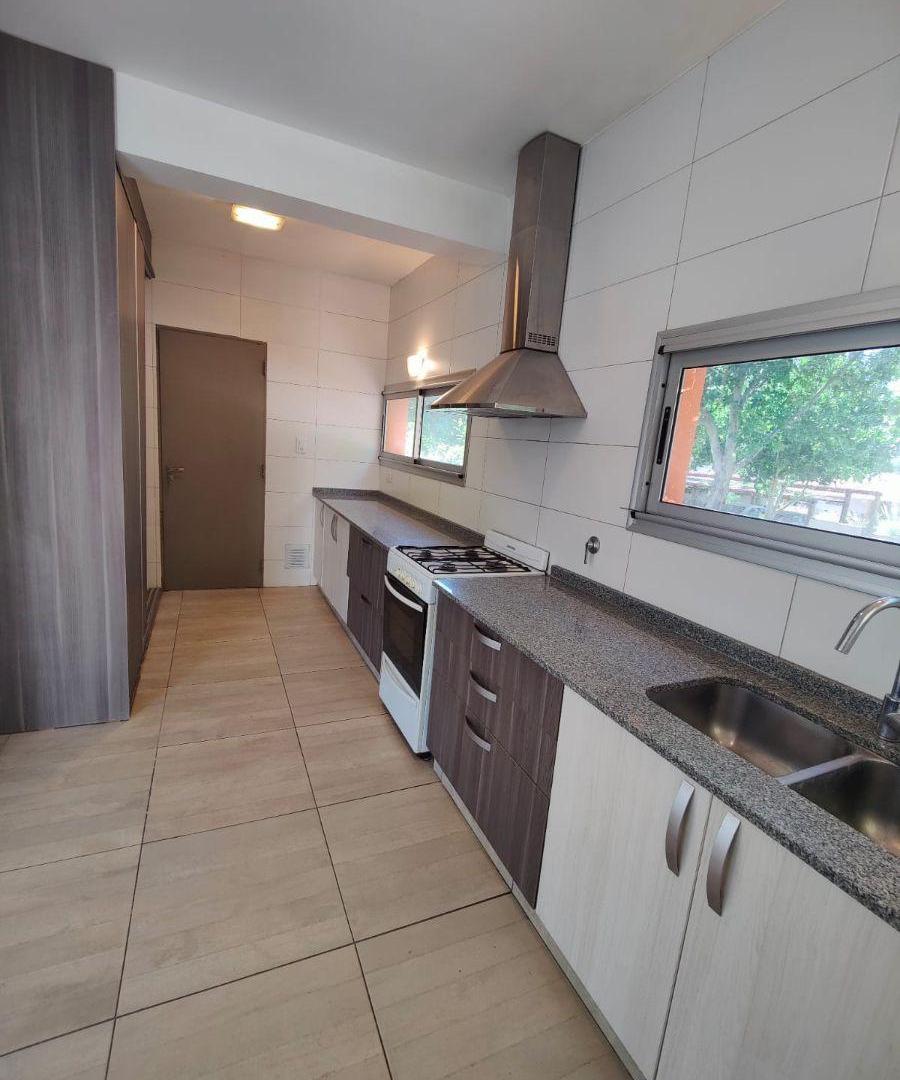 Foto de Capital Prop Vende Casa Barrio Terrazas de Chacras (Mau), imagen 5