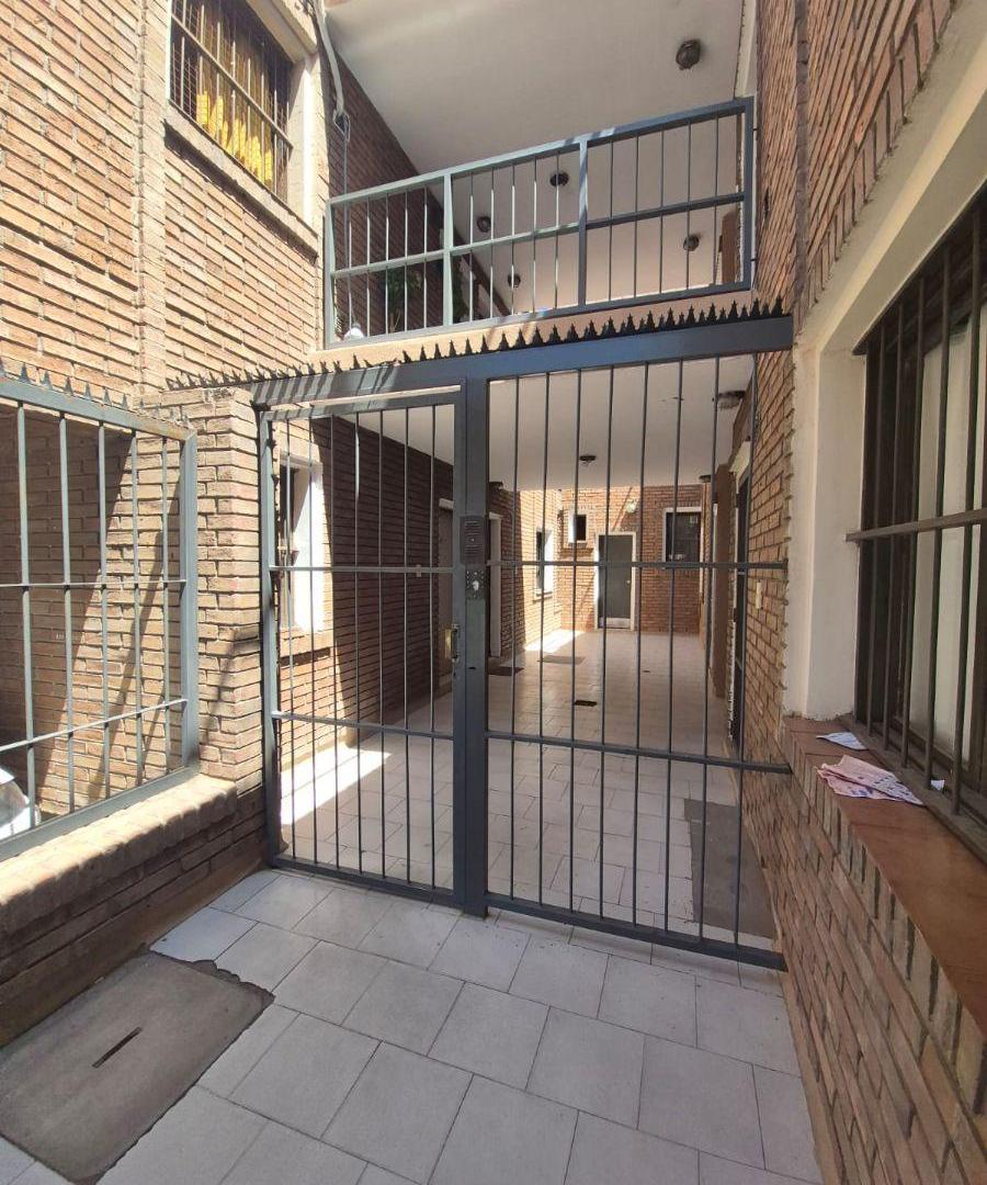 Foto de Capital Prop VENDE Gran oportunidad de Inversión, Dpto. en Calle, imagen 4