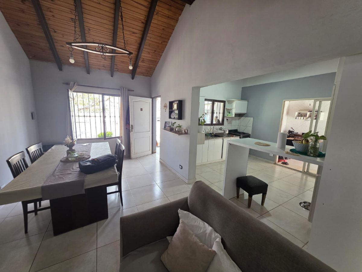 Foto de Capital Prop Vende Casa en barrio semiprivado Altos de Drummond, imagen 1