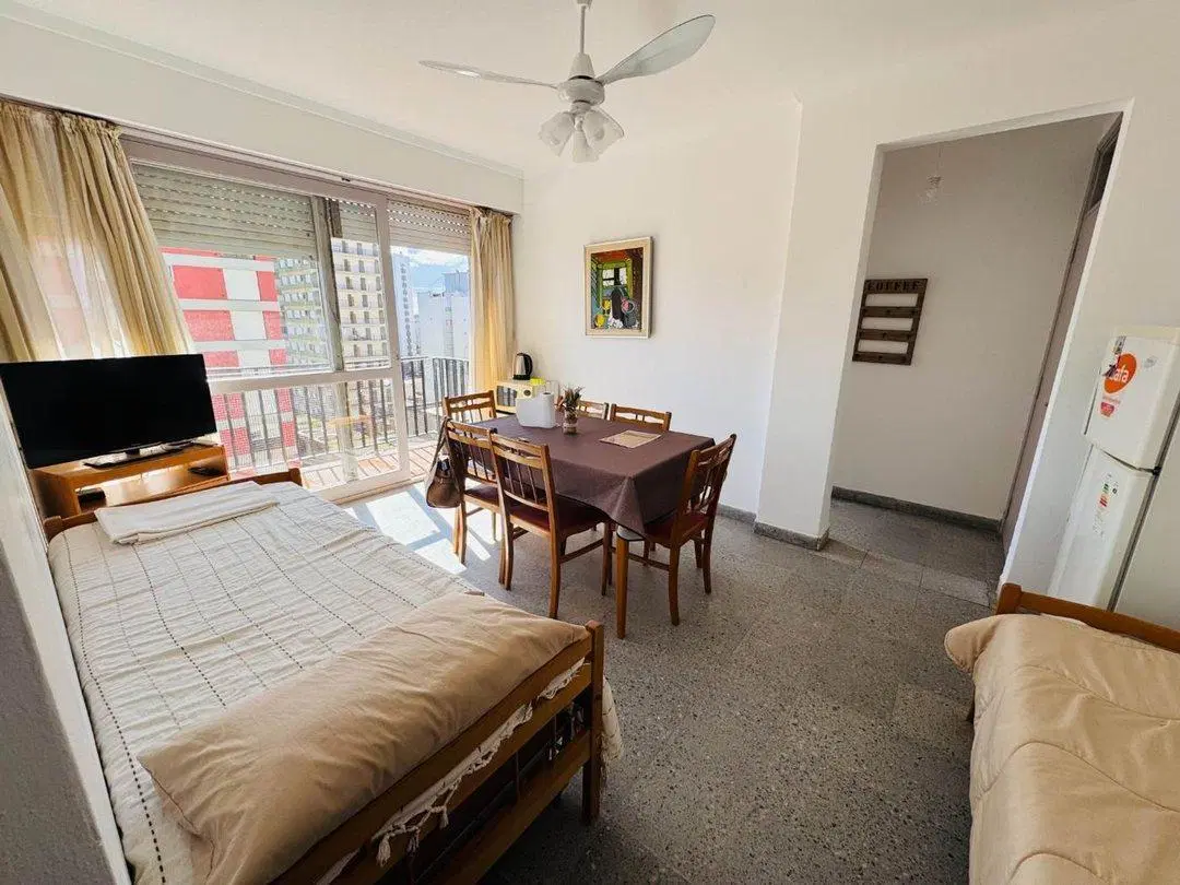 DEPARTAMENTO 2 AMBIENTES EN VENTA EN MIRAMAR, CON COCHERA - APTO CRÉDITO 5