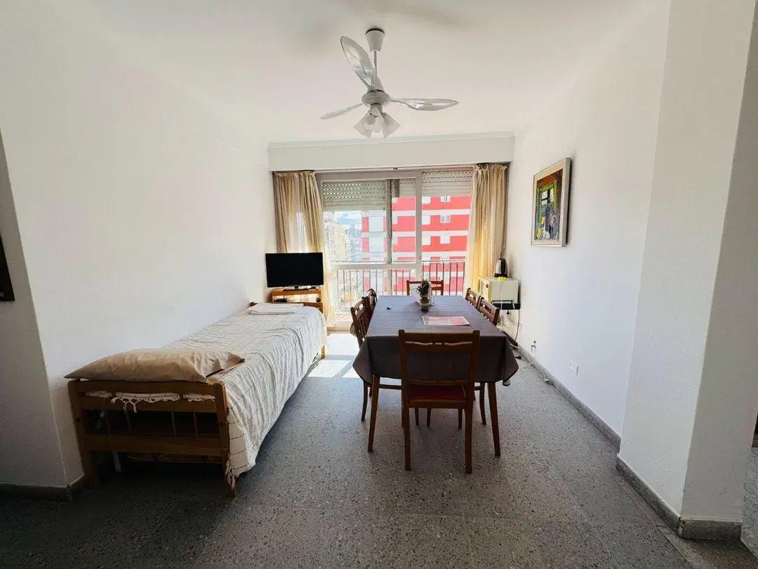 DEPARTAMENTO 2 AMBIENTES EN VENTA EN MIRAMAR, CON COCHERA - APTO CRÉDITO 3