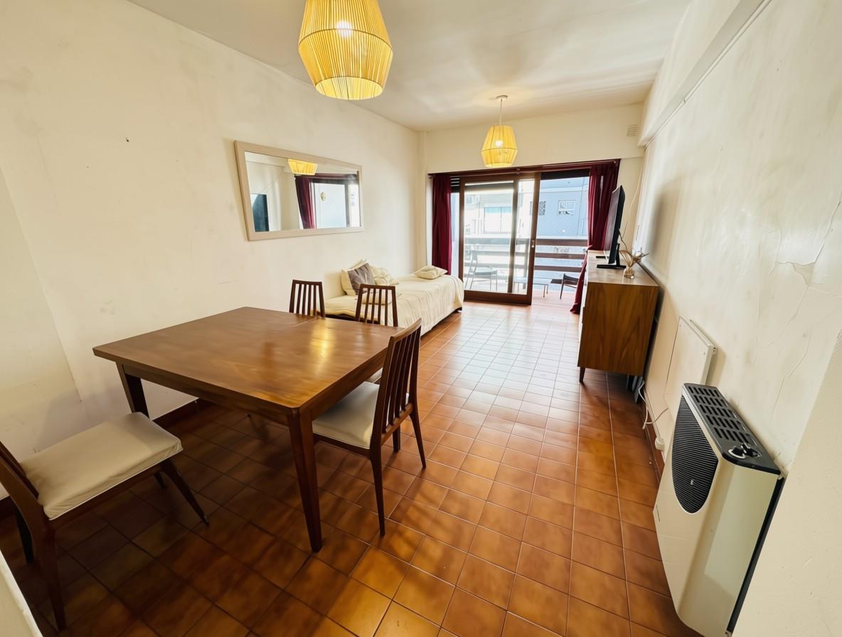Foto de VENTA DEPARTAMENTO 2 AMBIENTES AL FRENTE, imagen 2