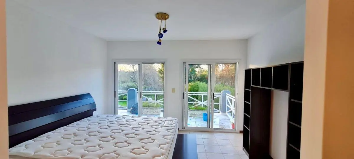 Atención inversores - CASA A RECICLAR - Excelente ubicación. 5