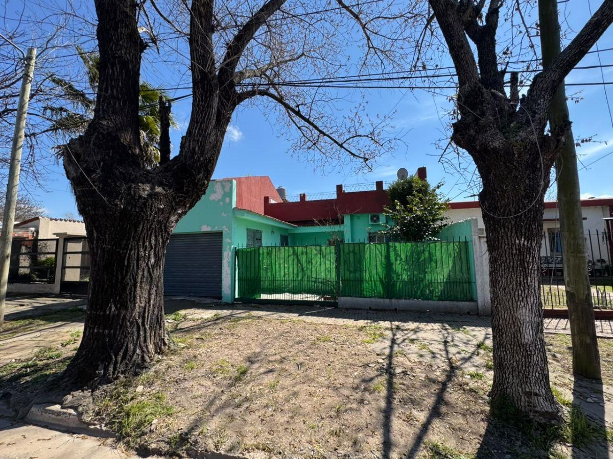 Foto de Inmueble con Dos Casas en Venta- Ezeiza, imagen 5
