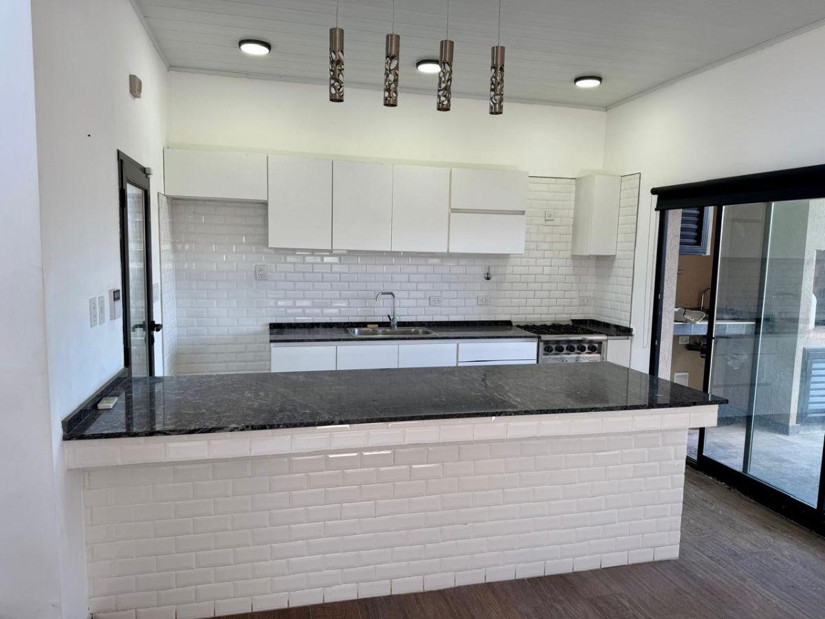 Foto de Casa en Venta en Lares de Canning, imagen 5
