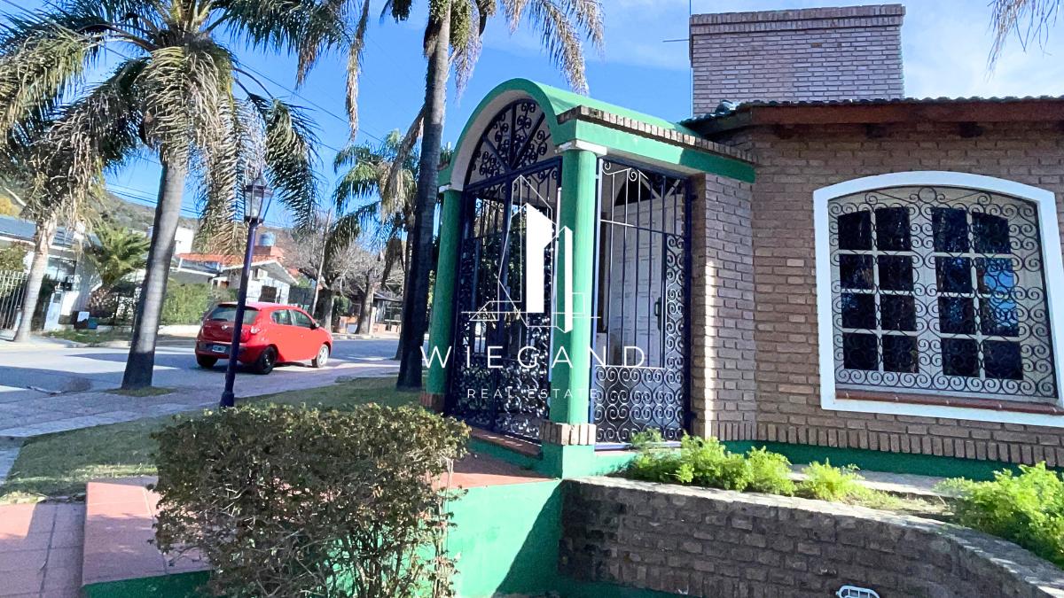 Foto de Alquilamos casa de 617 m² con 2 dormitorios en Costa Azul Sur, imagen 1