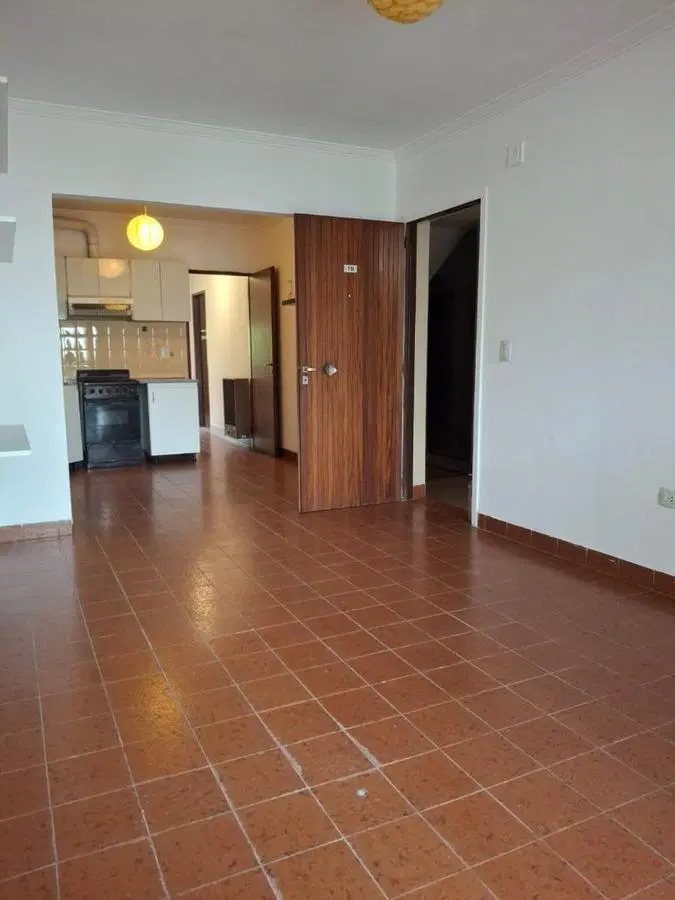 VENTA DEPARTAMENTO DOS DORMITORIOS CENTRO DE CIPOLLETTI 2