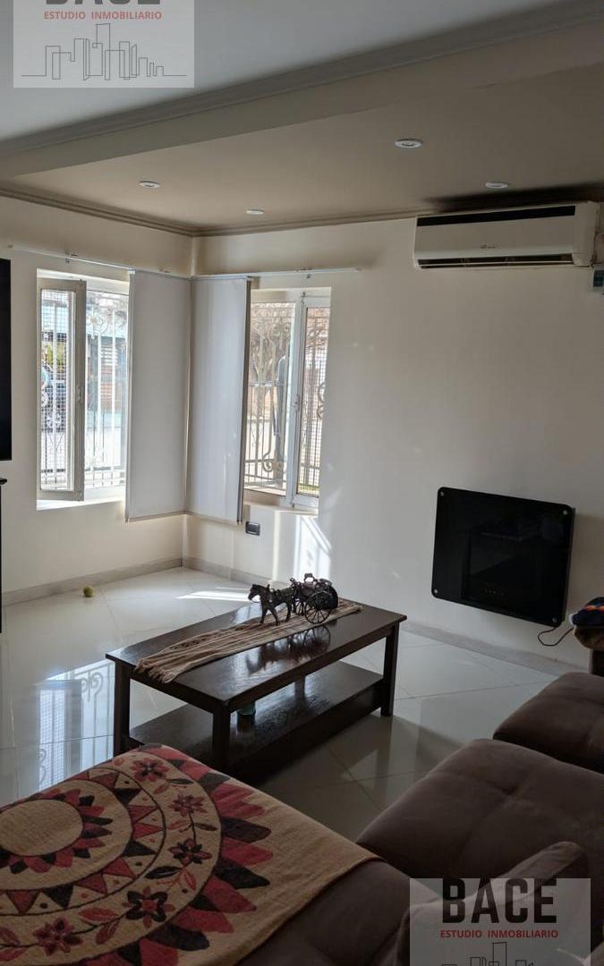 Foto de VENTA de Espectacular Casa en el Centro de Catriel - Rio Negro., imagen 4