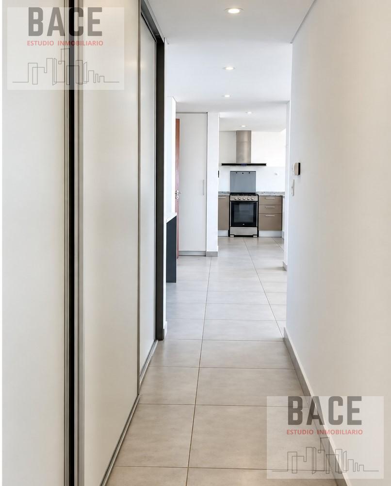 Foto de ALQUILER! HERMOSO DEPARTAMENTO-CALLE: SARMIENTO 540 - CIPOLLETTI, imagen 3