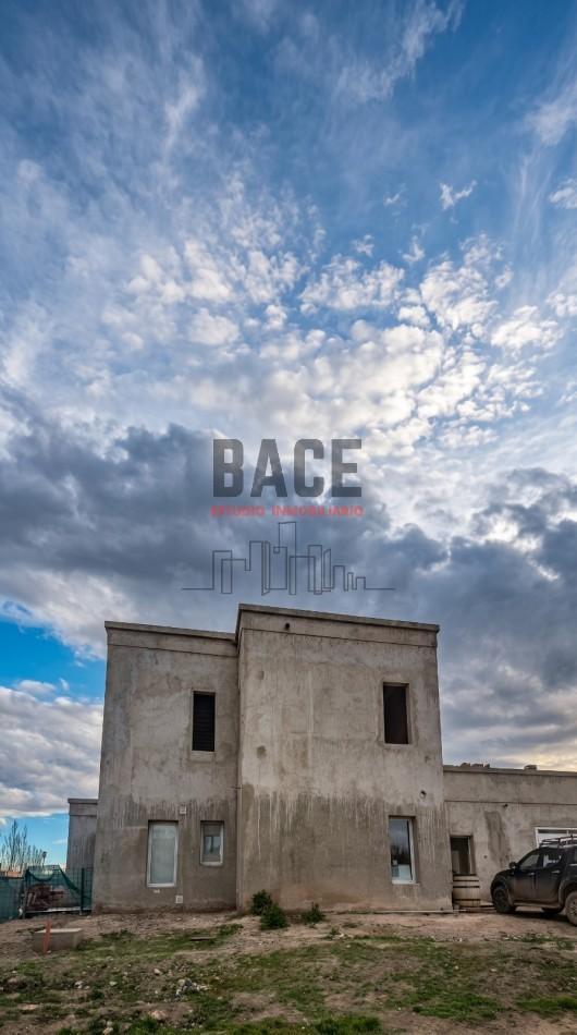 Foto de VENTA CASA B° El Vergel - Ruta 7 (Km 6.3) - Camino a Centenario, imagen 3