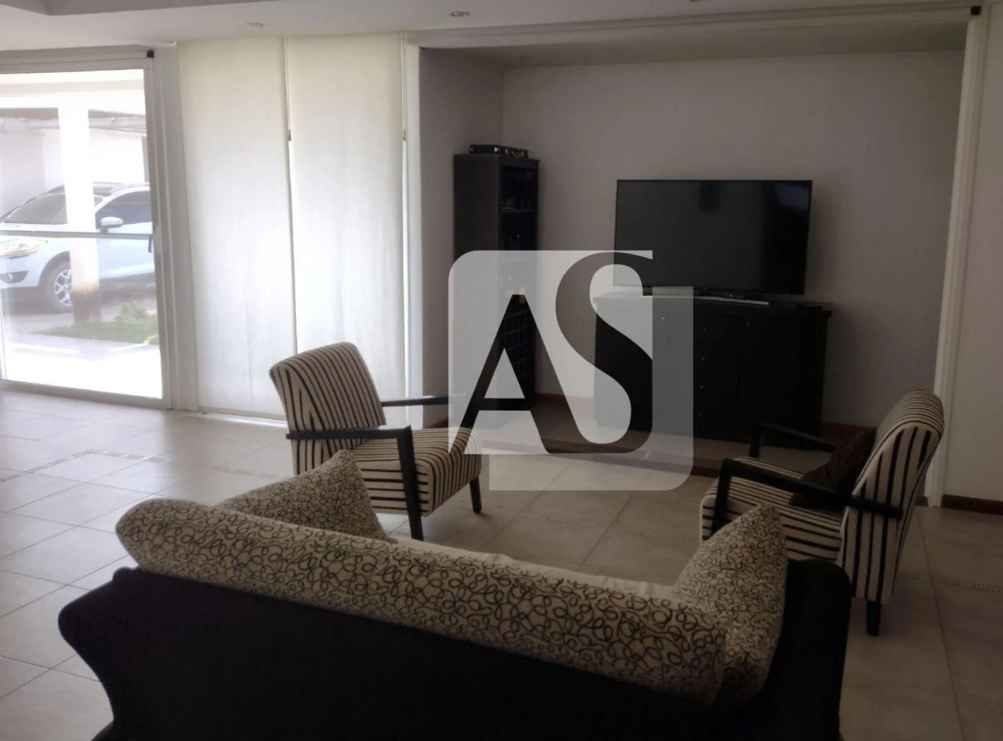 VENTA O ALQUILER CASA COMAHUE GOLF CLUB