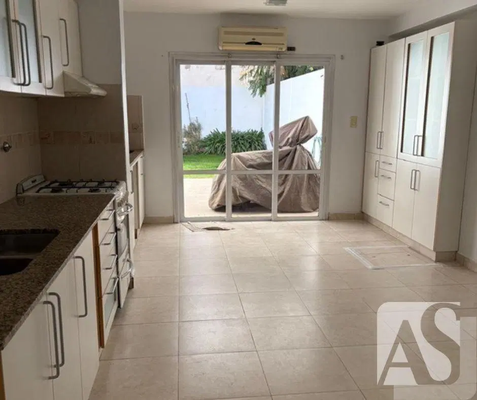 ALQUILER TRIPLEX NEUQUEN 2