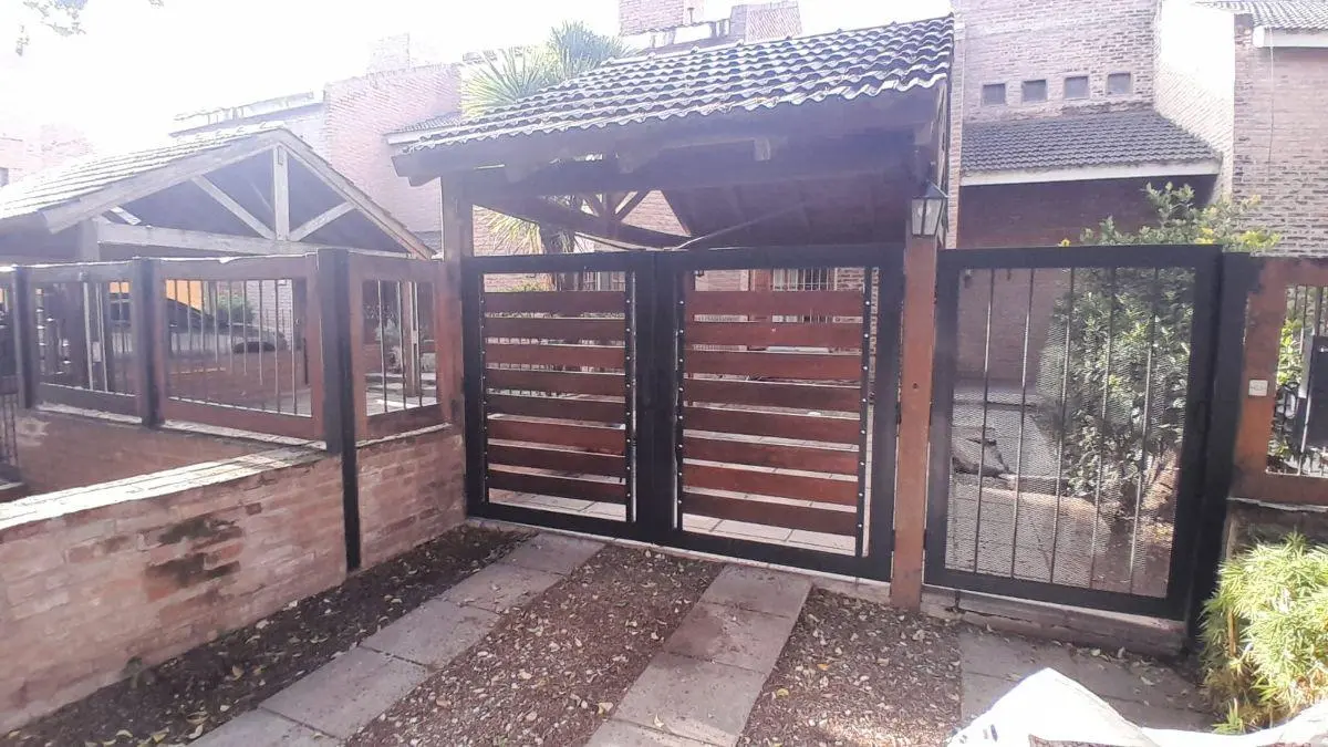 VENTA CASA 3 DORMITORIOS Bº SAN FERNANDO 4